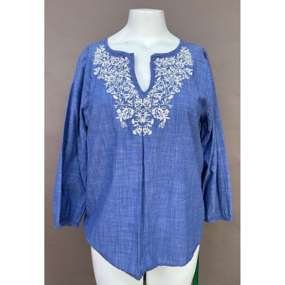GAP Embroidered Tunic Top Womens L Blue Chambray Denim Popover 3/4 Sleeve V-neck